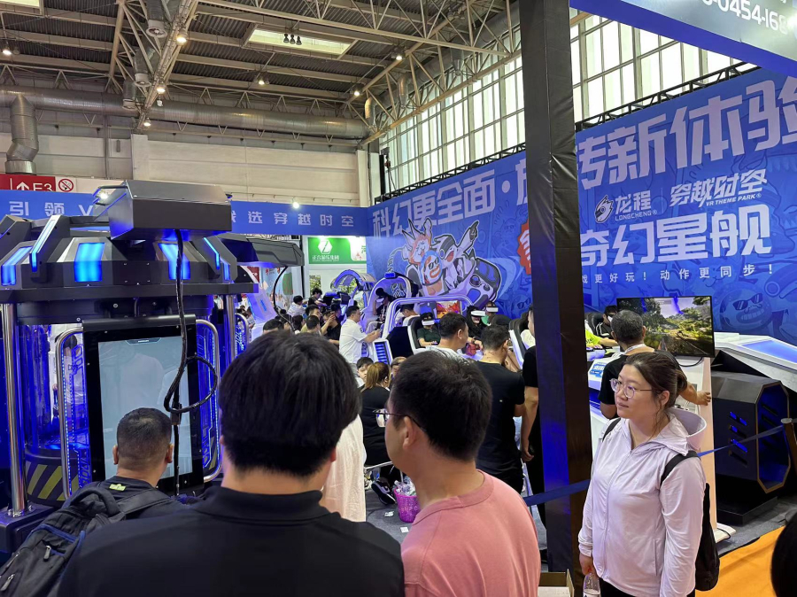 1689319610624950.jpg 圍觀客戶詢價(jià)情緒高漲_副本.jpg